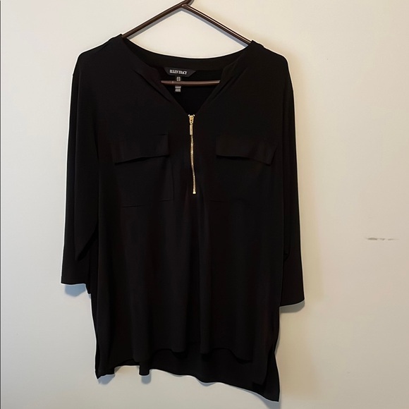 Ellen Tracy Black and Gold Shirt with Three-Quarter Sleeves - Picture 1 of 6